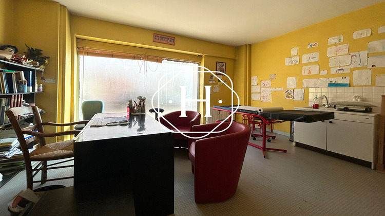 Ma-Cabane - Vente Local commercial VILLARS-LES-DOMBES, 94 m²