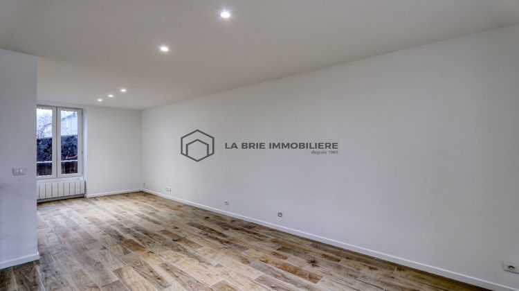 Ma-Cabane - Vente Local commercial VILLECRESNES, 98 m²