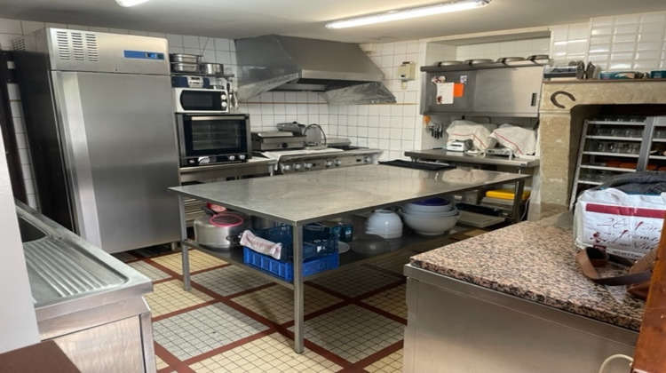 Ma-Cabane - Vente Local commercial VILLEDOMER, 110 m²