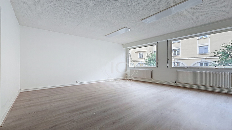 Ma-Cabane - Vente Local commercial VILLEFRANCHE-SUR-SAONE, 108 m²