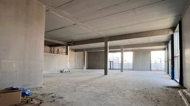 Ma-Cabane - Vente Local commercial Villeneuve-d'Ascq, 396 m²