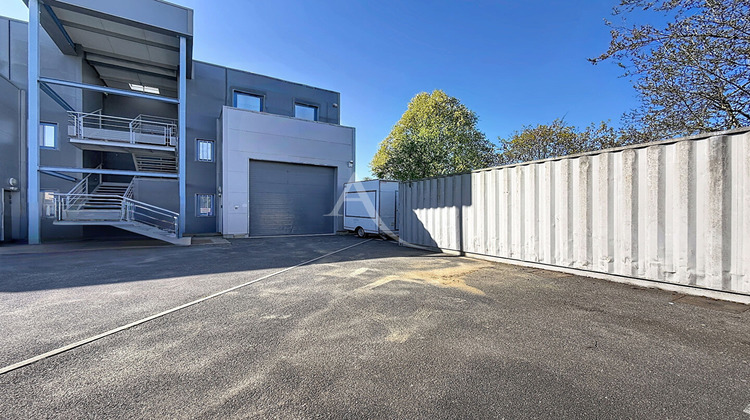 Ma-Cabane - Vente Local commercial VILLENOY, 198 m²