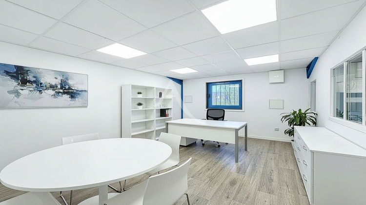 Ma-Cabane - Vente Local commercial VILLENOY, 198 m²
