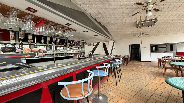 Ma-Cabane - Vente Local commercial VILLERS-COTTERETS, 201 m²