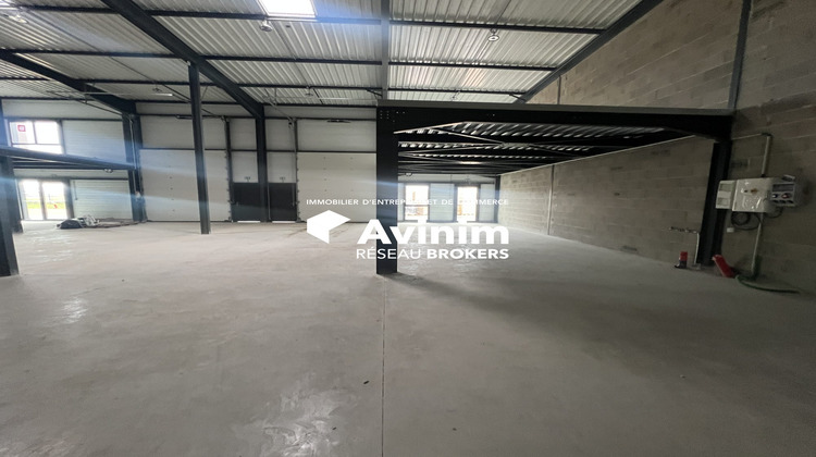 Ma-Cabane - Vente Local commercial Villette-d'Anthon, 218 m²