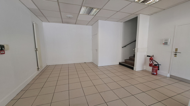 Ma-Cabane - Vente Local commercial VILLEURBANNE, 213 m²