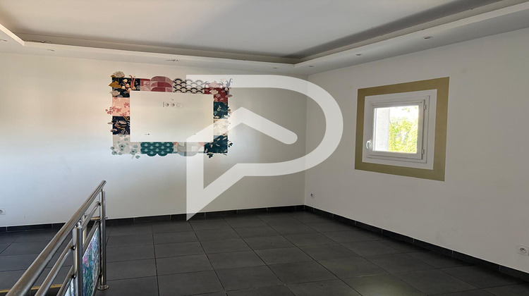 Ma-Cabane - Vente Local commercial VINON-SUR-VERDON, 80 m²