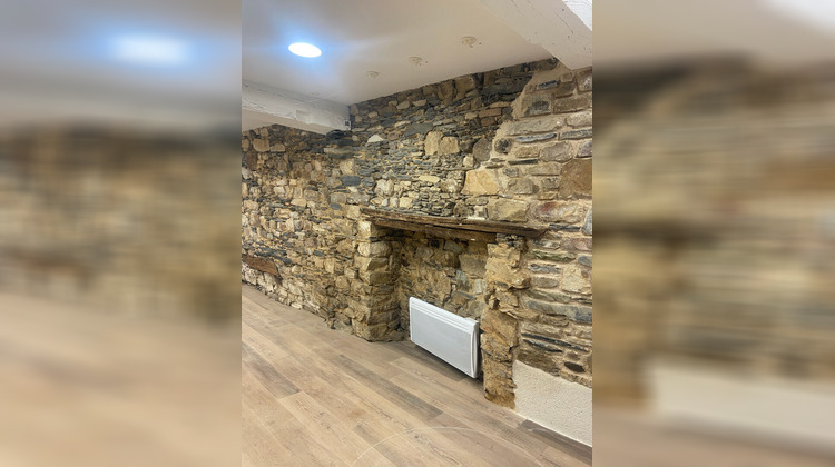 Ma-Cabane - Vente Local commercial VITRE, 66 m²