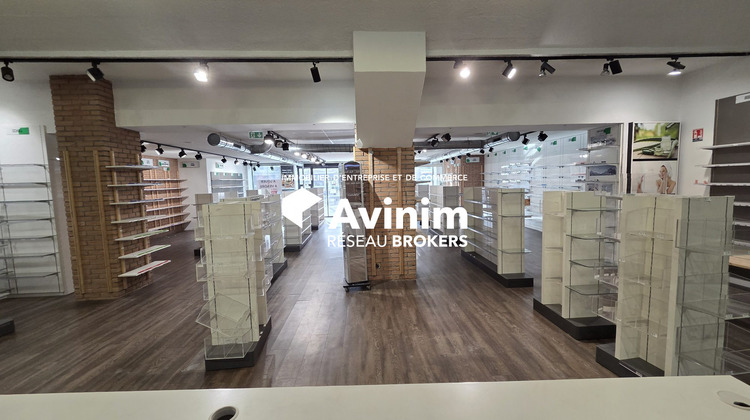 Ma-Cabane - Vente Local commercial VOIRON, 408 m²