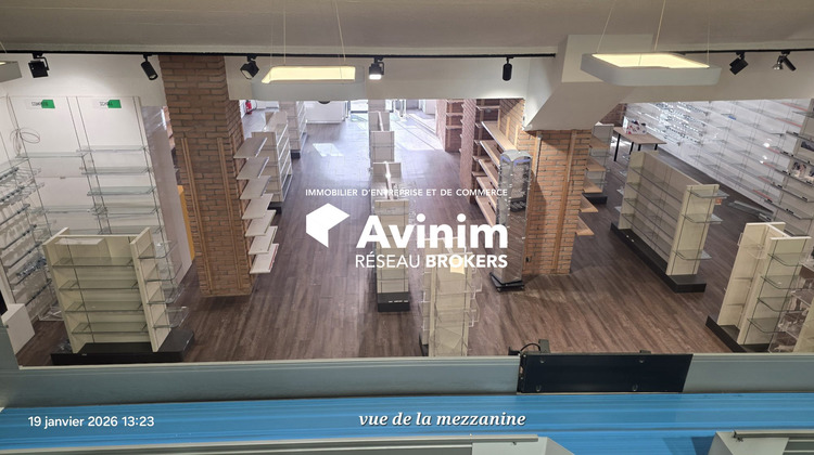 Ma-Cabane - Vente Local commercial VOIRON, 408 m²