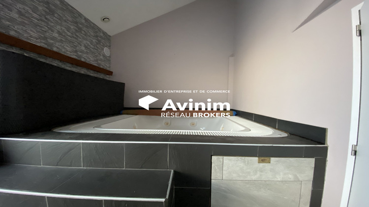 Ma-Cabane - Vente Local commercial Voiron, 145 m²