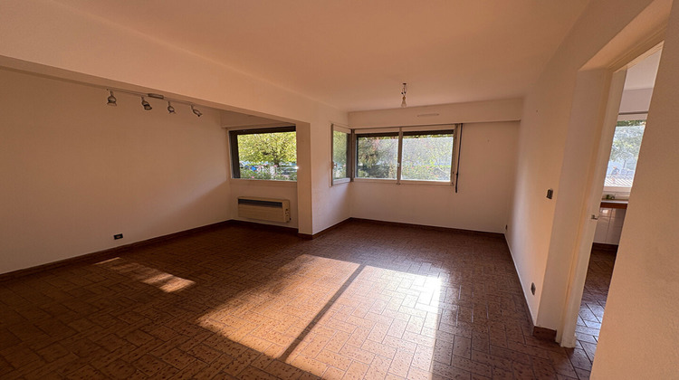 Ma-Cabane - Vente Local commercial VOIRON, 78 m²