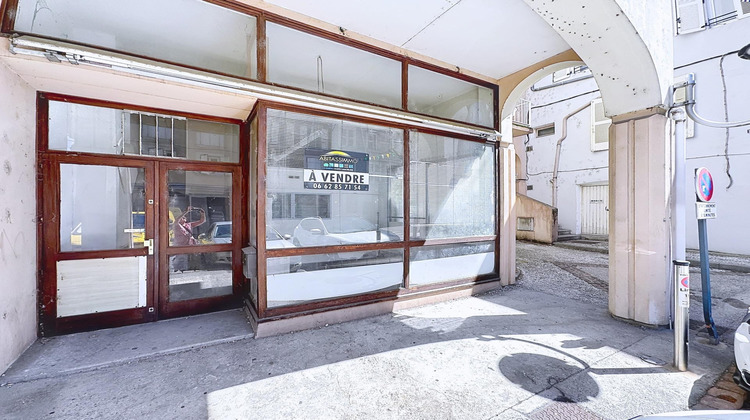 Ma-Cabane - Vente Local commercial Voiron, 192 m²