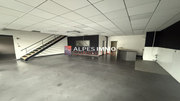 Ma-Cabane - Vente Local commercial Voreppe, 416 m²