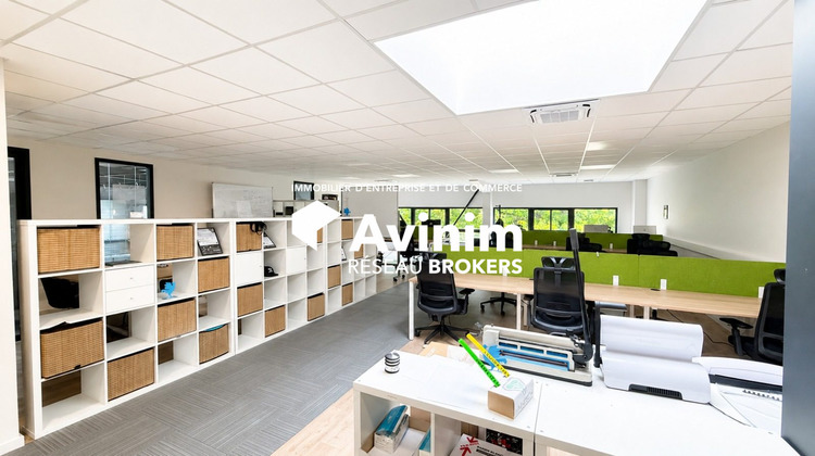 Ma-Cabane - Vente Local commercial Voreppe, 1074 m²