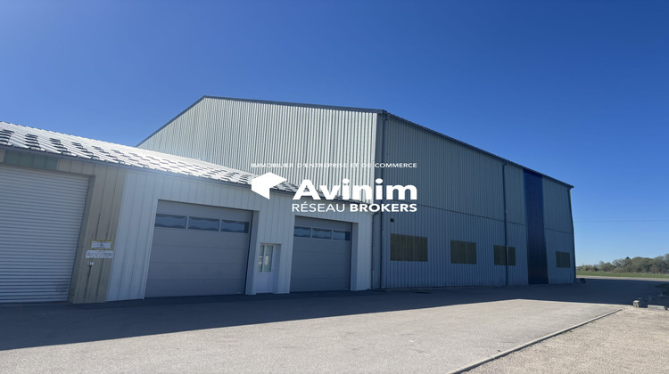 Ma-Cabane - Vente Local commercial Vuillecin, 800 m²