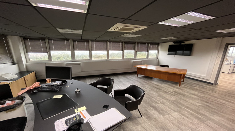 Ma-Cabane - Vente Local commercial Wimille, 3600 m²