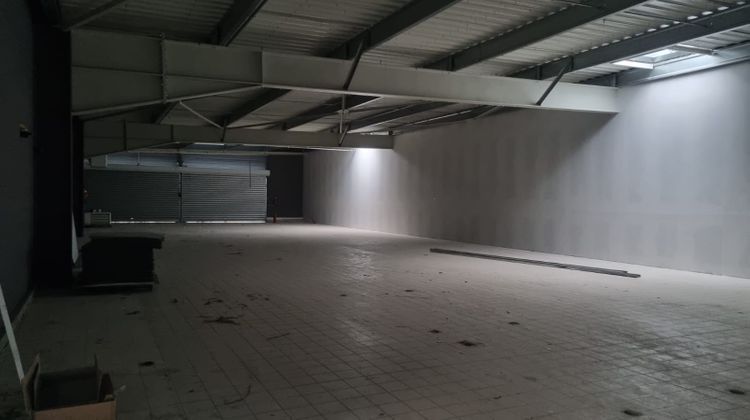 Ma-Cabane - Vente Local commercial YZEURE, 1500 m²