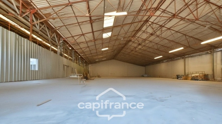 Ma-Cabane - Vente Local commercial YZEURE, 2200 m²