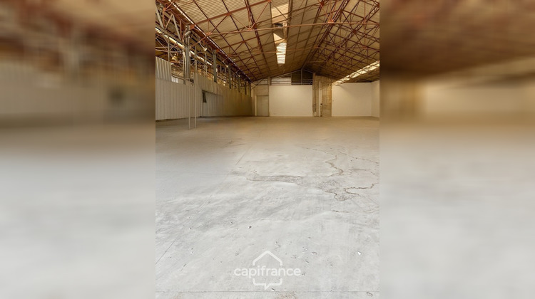 Ma-Cabane - Vente Local commercial YZEURE, 2200 m²