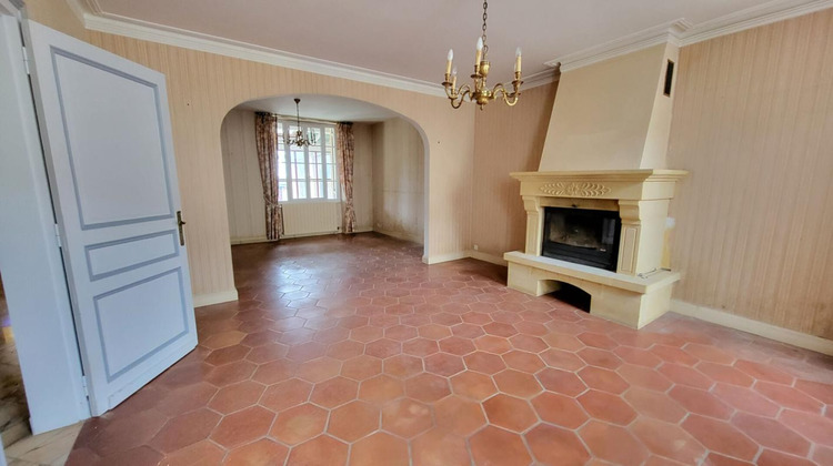 Ma-Cabane - Vente Maison 24610 VILLEFRANCHE DE LONCHAT, 330 m²