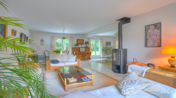 Ma-Cabane - Vente Maison Échenevex, 157 m²