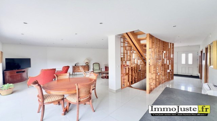 Ma-Cabane - Vente Maison Élancourt, 180 m²