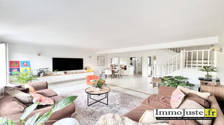 Ma-Cabane - Vente Maison Élancourt, 114 m²