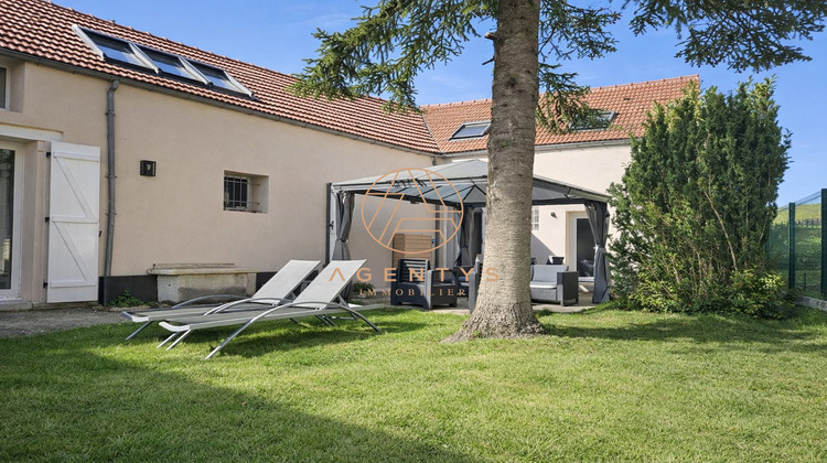 Ma-Cabane - Vente Maison Émerainville, 219 m²