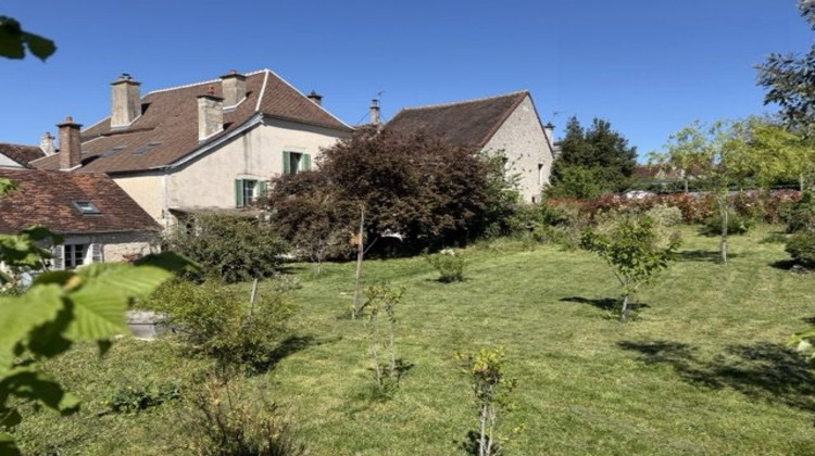 Ma-Cabane - Vente Maison Épineuil, 221 m²