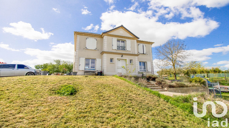 Ma-Cabane - Vente Maison Abbéville-la-Rivière, 180 m²