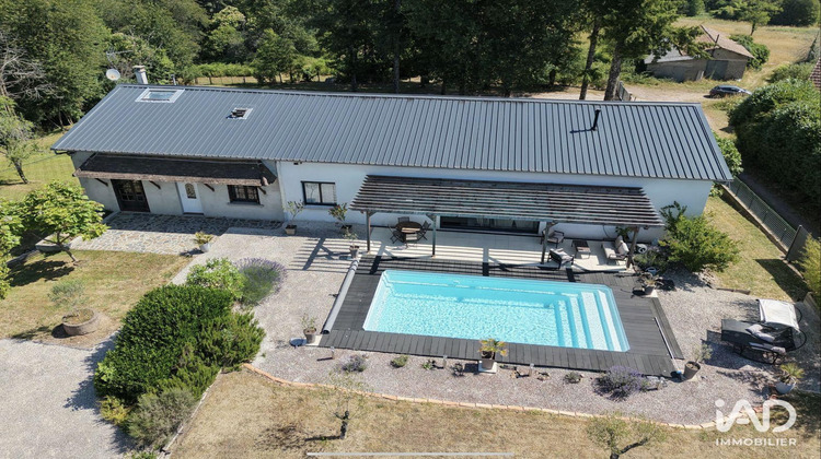 Ma-Cabane - Vente Maison Abjat-sur-Bandiat, 240 m²