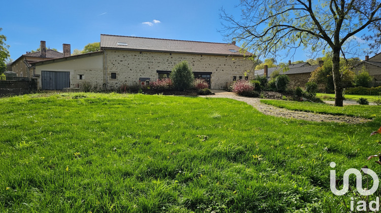 Ma-Cabane - Vente Maison Adriers, 275 m²