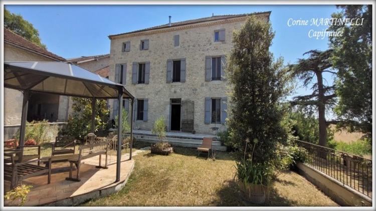 Ma-Cabane - Vente Maison AGEN, 885 m²