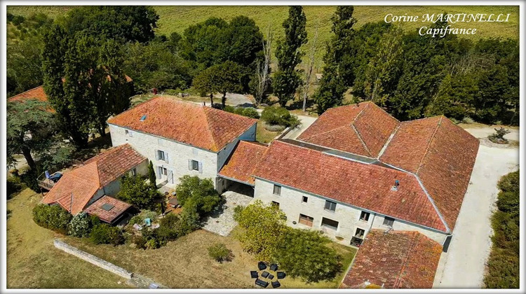 Ma-Cabane - Vente Maison AGEN, 885 m²