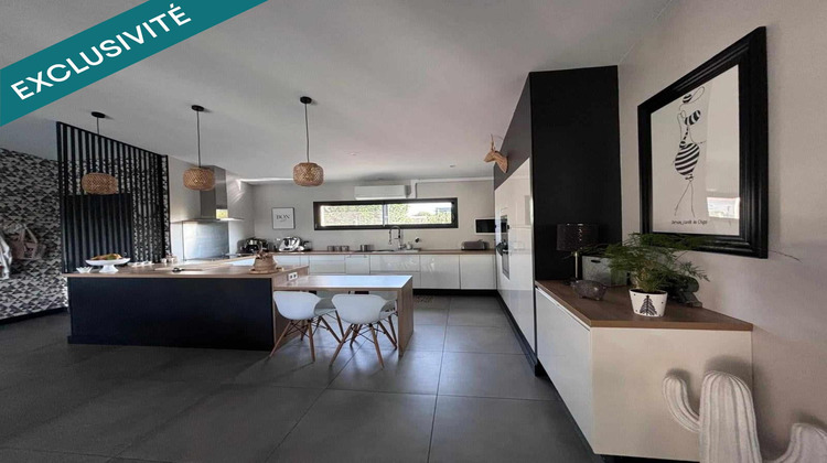 Ma-Cabane - Vente Maison Aiffres, 220 m²