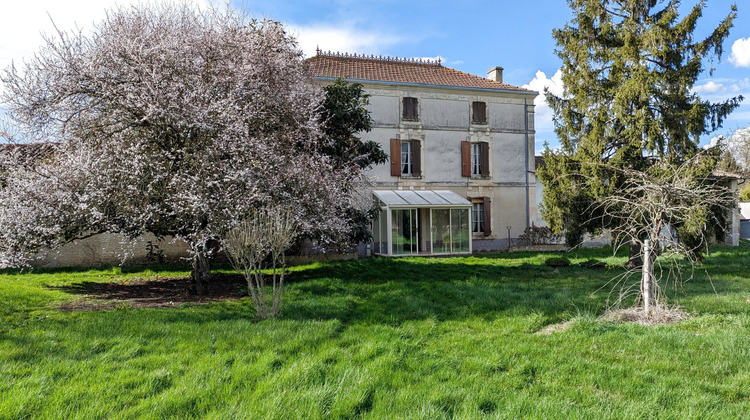 Ma-Cabane - Vente Maison Aigondigné, 173 m²