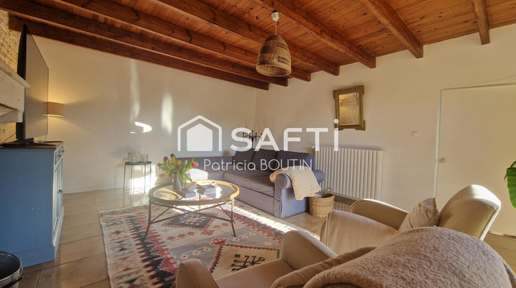 Ma-Cabane - Vente Maison Aigondigne, 204 m²