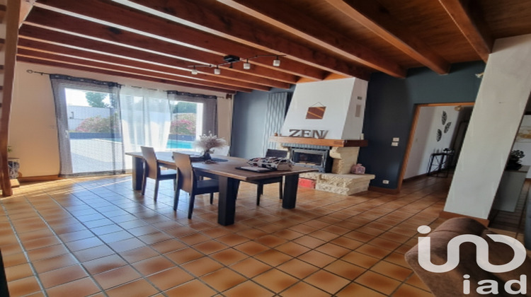 Ma-Cabane - Vente Maison Aigondigné, 218 m²