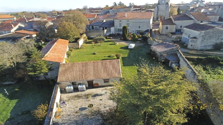 Ma-Cabane - Vente Maison AIGRE, 495 m²
