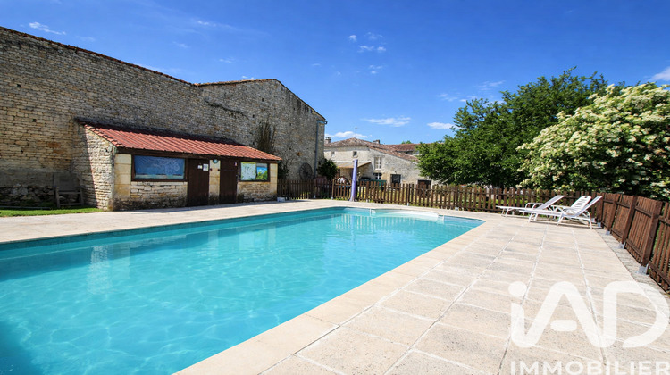 Ma-Cabane - Vente Maison Aigre, 226 m²