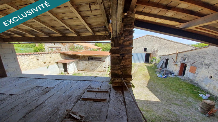 Ma-Cabane - Vente Maison Aigre, 65 m²