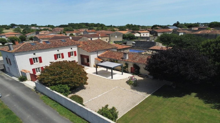Ma-Cabane - Vente Maison AIGRE, 214 m²