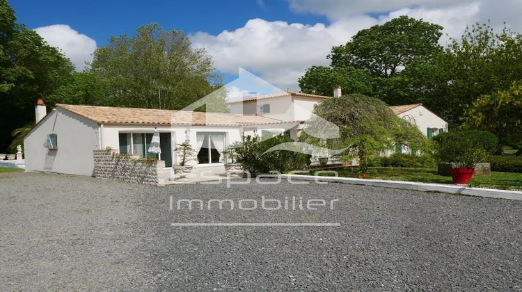 Ma-Cabane - Vente Maison Aigrefeuille-d'Aunis, 191 m²