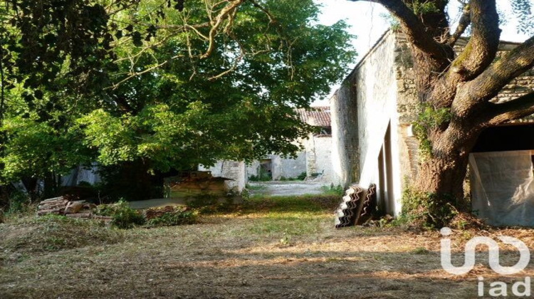 Ma-Cabane - Vente Maison Aigrefeuille-d'Aunis, 500 m²