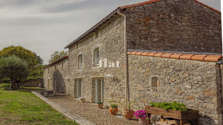 Ma-Cabane - Vente Maison Aigrefeuille-sur-Maine, 351 m²