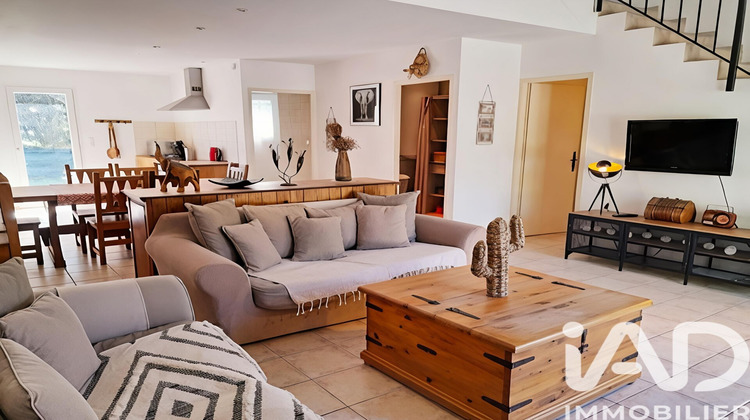 Ma-Cabane - Vente Maison Aigues-Mortes, 340 m²