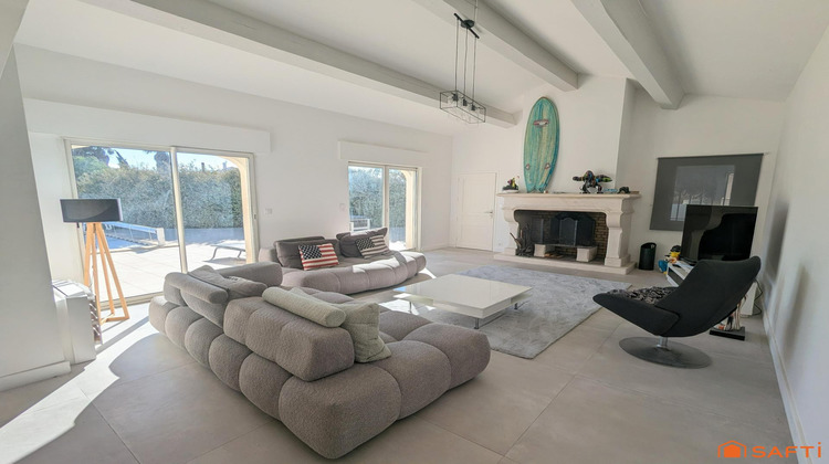 Ma-Cabane - Vente Maison Aigues-Mortes, 180 m²