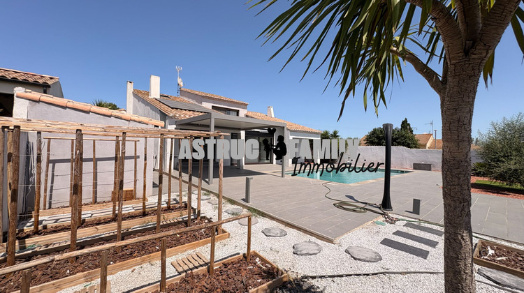 Ma-Cabane - Vente Maison AIGUES-MORTES, 220 m²