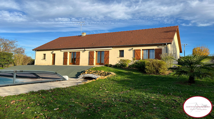 Ma-Cabane - Vente Maison AINAY-LE-CHATEAU, 97 m²